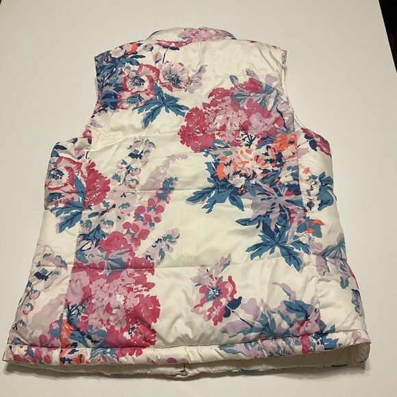 Joulet Reversible Floral/Cream Puffer Vest - Picture 8 of 10